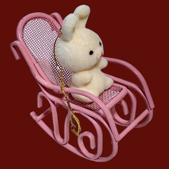 Vtg AVON GIFT COLLECTION SPRING BUNNY IN PINK ROCKER EASTER ORNAMENT - Picture 3 of 6